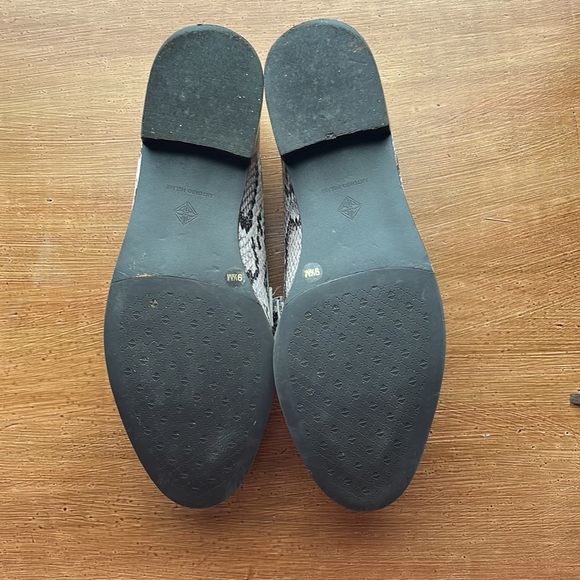 ANTONIO MELANI Snake Print Loafers - Picture 5 of 5